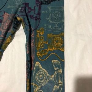 LuLaRoe SM Leggings